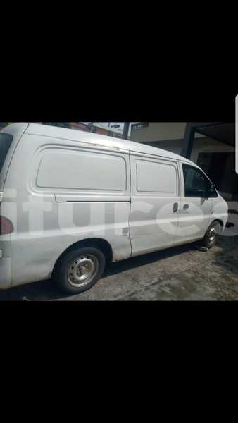 Big with watermark hyundai h1 abidjan abidjan 44811