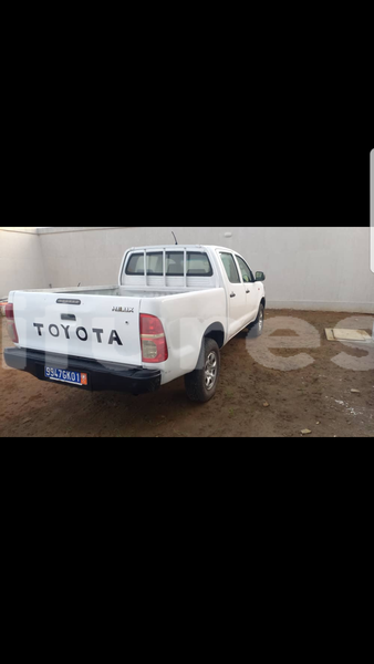 Big with watermark toyota hilux abidjan abidjan 44912