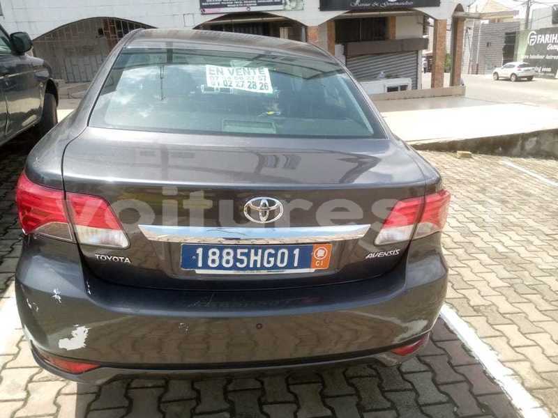 Big with watermark toyota avensis abidjan abidjan 45378