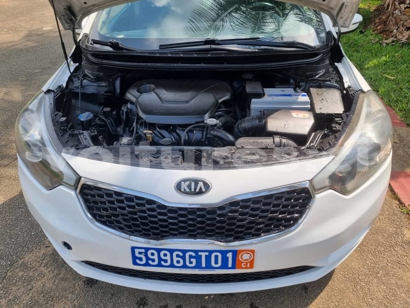 Big with watermark kia cerato abidjan abidjan 45450