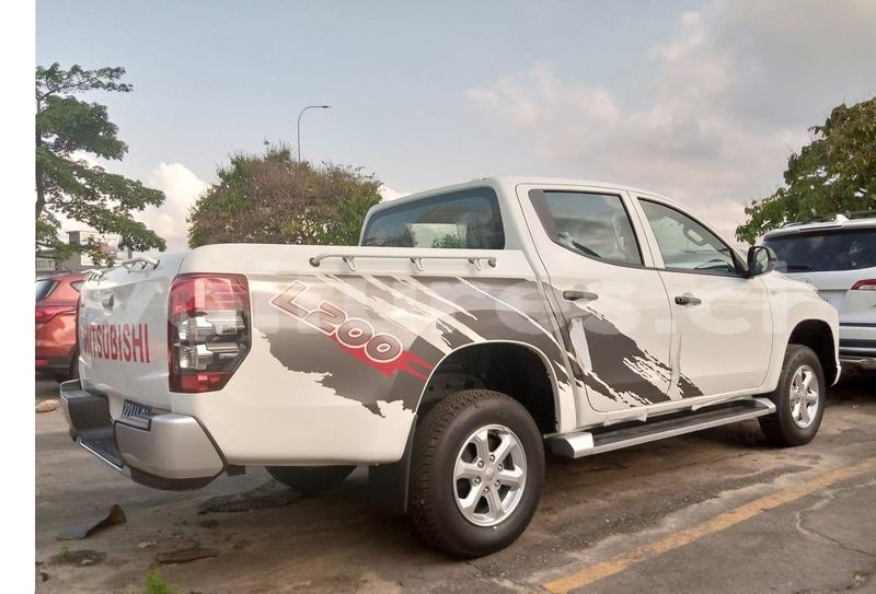 Big with watermark mitsubishi l200 abidjan abidjan 45712