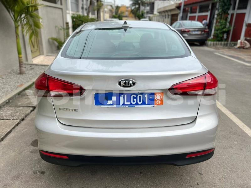 Big with watermark kia forte abidjan abidjan 45893