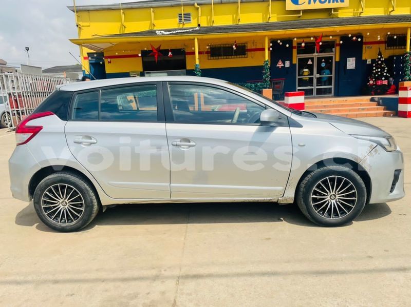 Big with watermark toyota yaris abidjan abidjan 46176