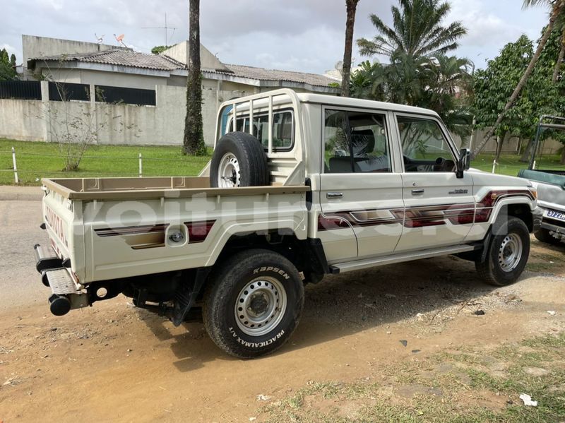 Big with watermark toyota land cruiser abidjan abidjan 46193