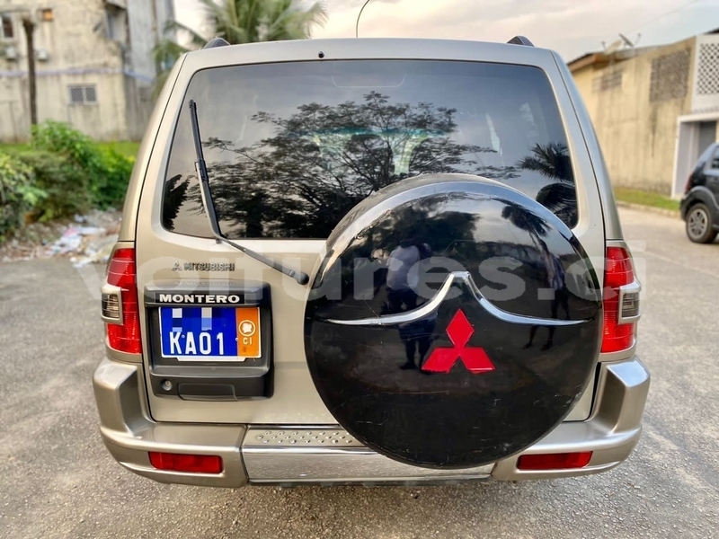 Big with watermark mitsubishi pajero sport abidjan abidjan 48066