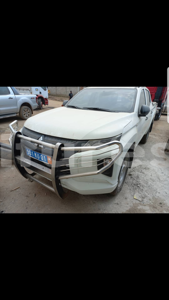 Big with watermark mitsubishi l200 abidjan abidjan 48101