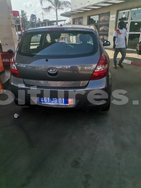 Big with watermark hyundai i20 abidjan abidjan 48888