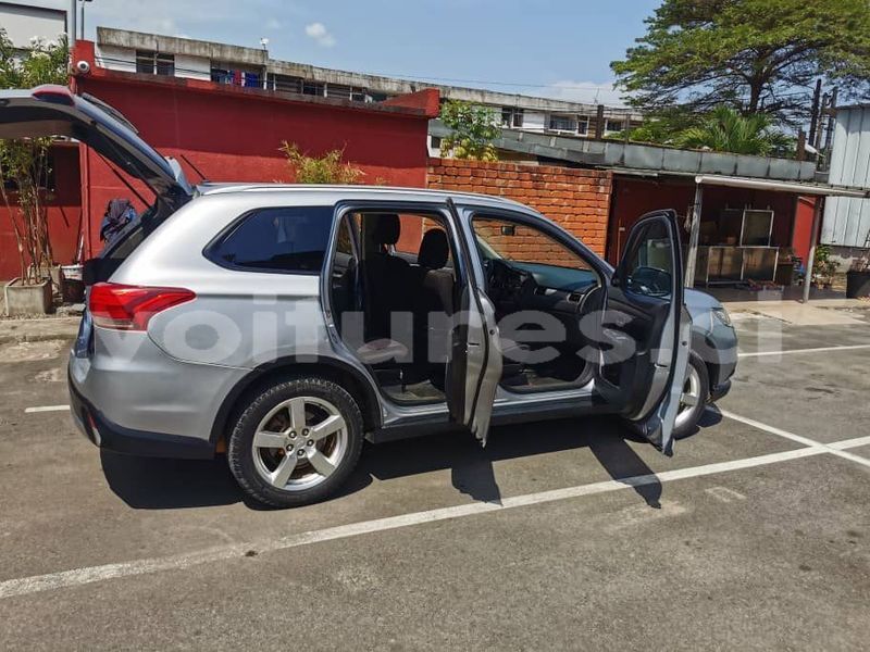 Big with watermark mitsubishi outlander abidjan abidjan 48918