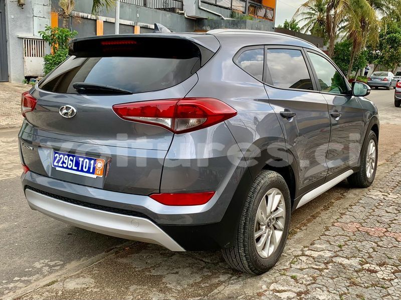 Big with watermark hyundai tucson abidjan abidjan 49013