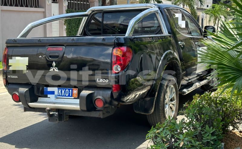 Big with watermark mitsubishi l200 abidjan abidjan 49251