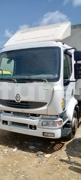 Big with watermark renault 30 ivory coast bondoukou 49309