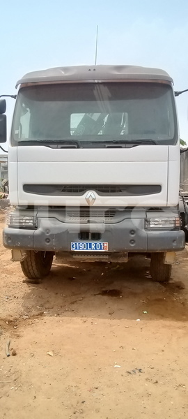 Big with watermark renault 30 ivory coast biankouma 49312