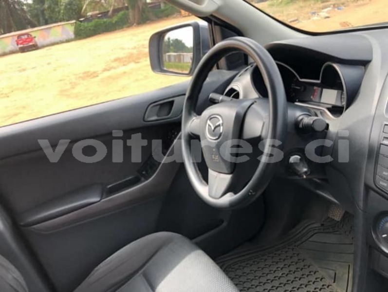 Big with watermark mazda bt 50 abidjan abidjan 49620