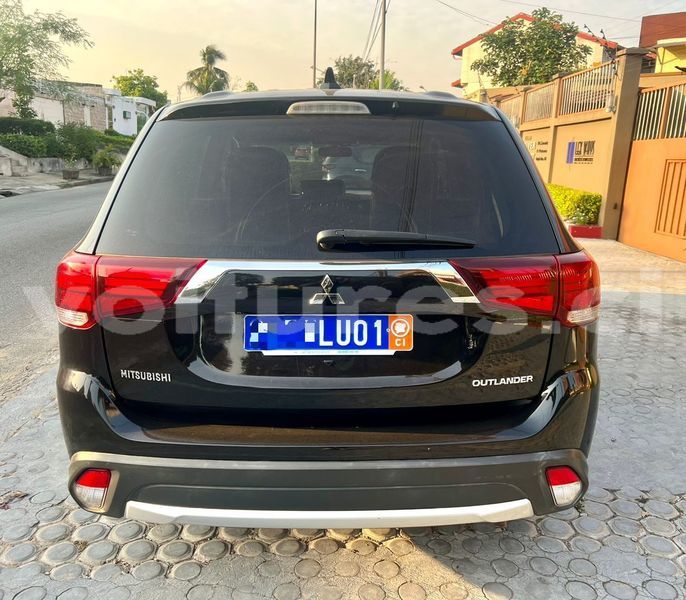 Big with watermark mitsubishi outlander abidjan abidjan 49720