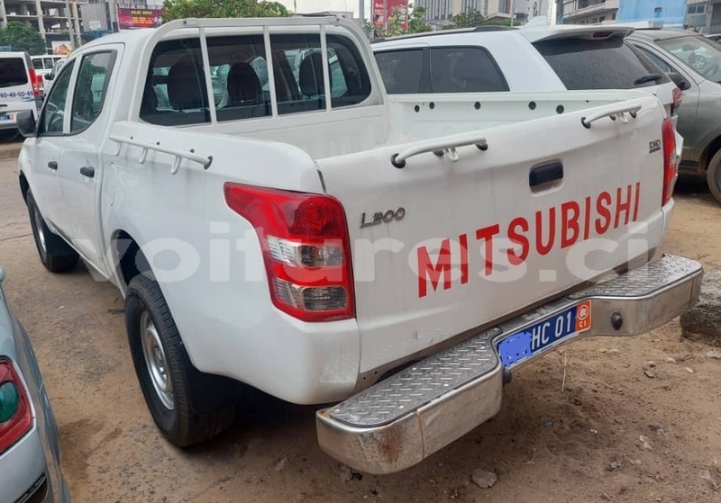 Big with watermark mitsubishi l200 abidjan abidjan 49970