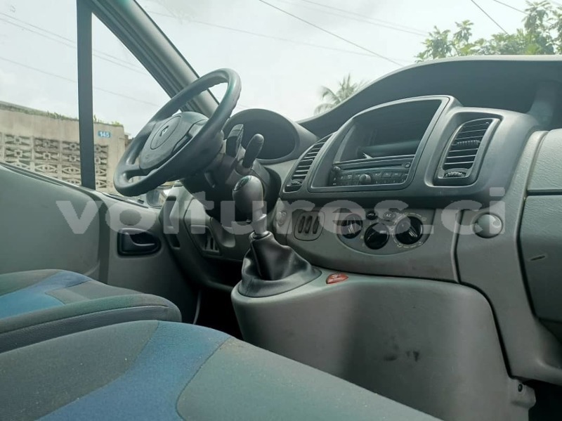 Big with watermark renault trafic abidjan abidjan 50129