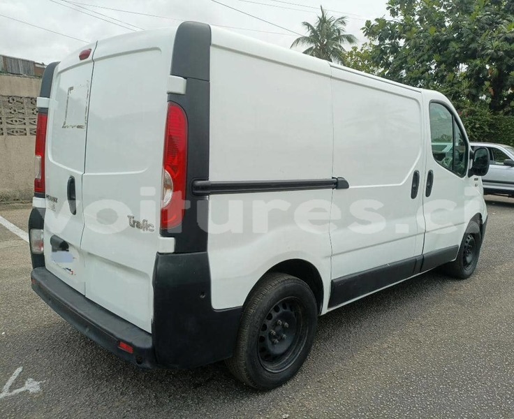 Big with watermark renault trafic abidjan abidjan 50129