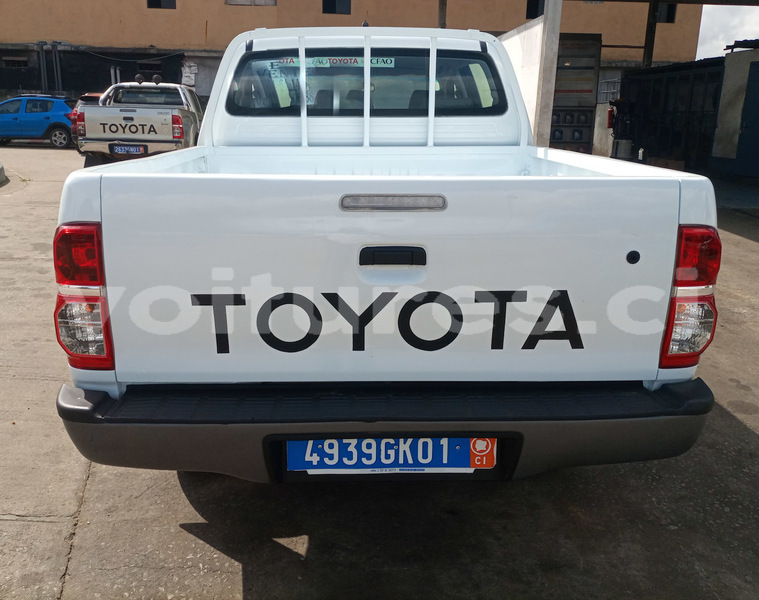 Big with watermark toyota hilux abidjan abidjan 50214