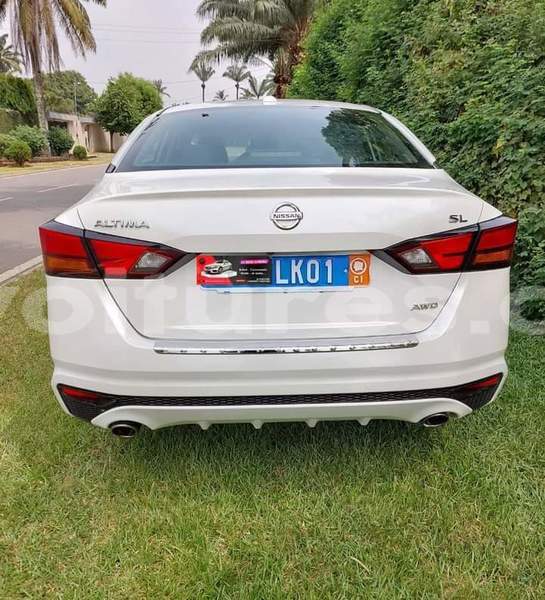 Big with watermark nissan altima ivory coast aboisso 51087