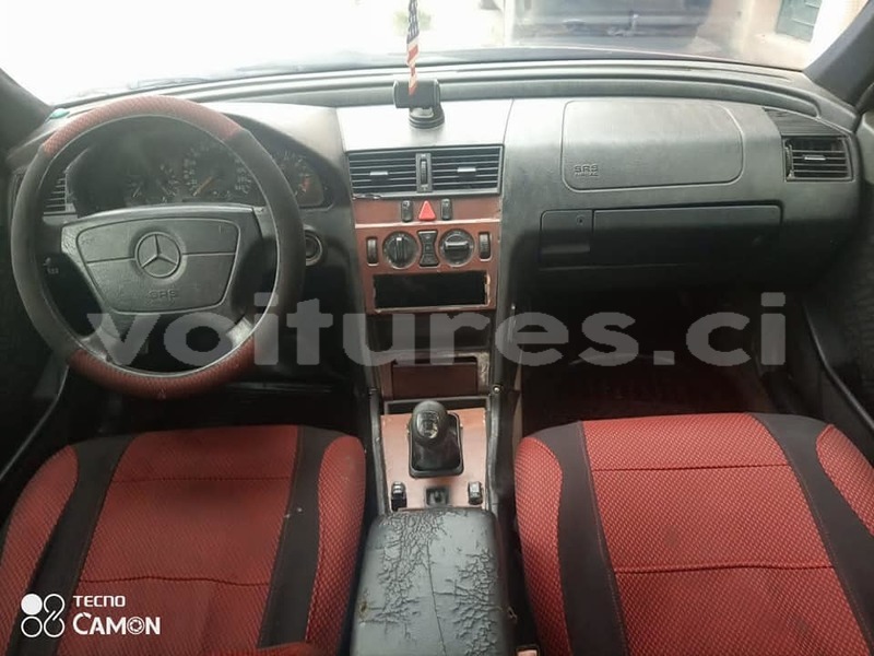 Big with watermark mercedes viano abidjan abidjan 51618