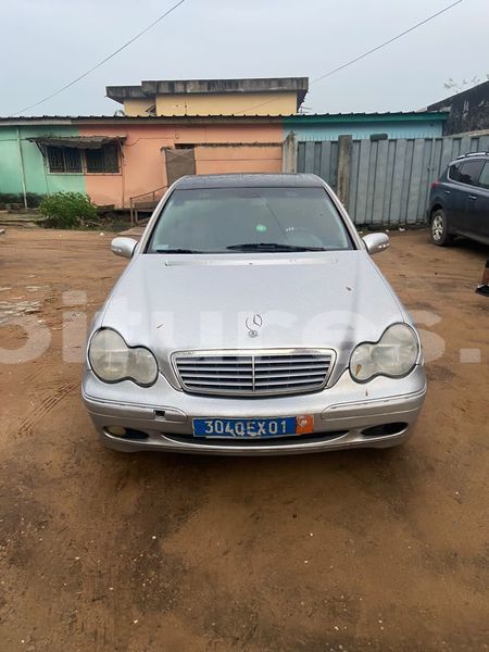 Big with watermark mercedes benz 200 abidjan abidjan 51657