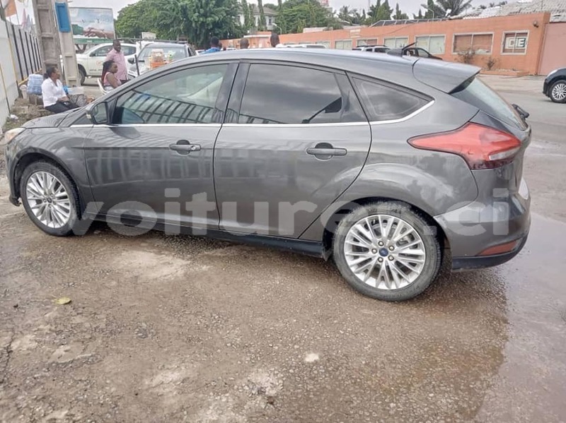 Big with watermark ford focus abidjan abidjan 52033