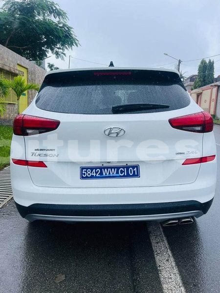 Big with watermark hyundai tucson abidjan abidjan 52210