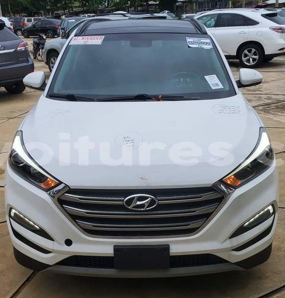 Big with watermark hyundai tucson ivory coast aboisso 52249