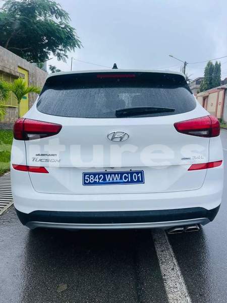 Big with watermark hyundai tucson ivory coast aboisso 52308