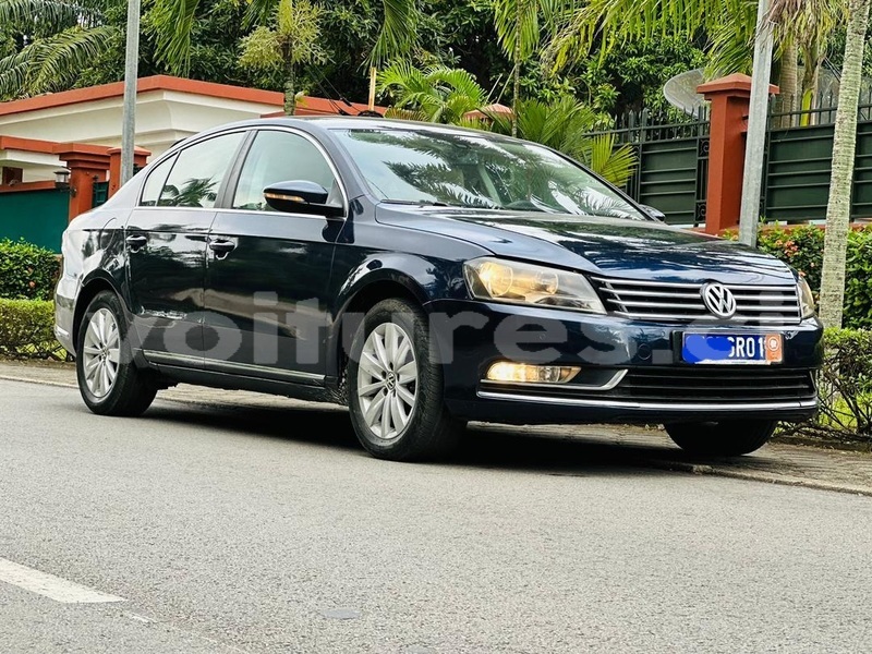 Big with watermark volkswagen passat abidjan abidjan 52313