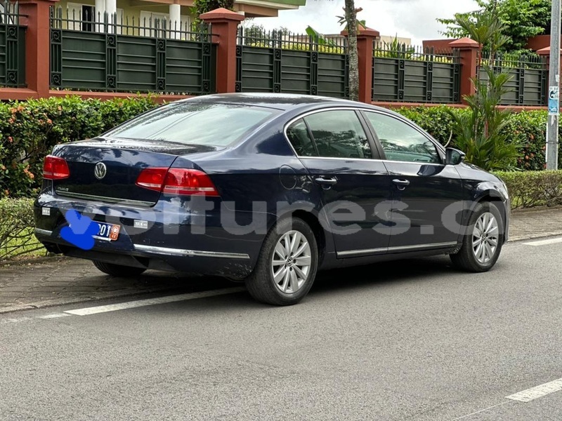 Big with watermark volkswagen passat abidjan abidjan 52313