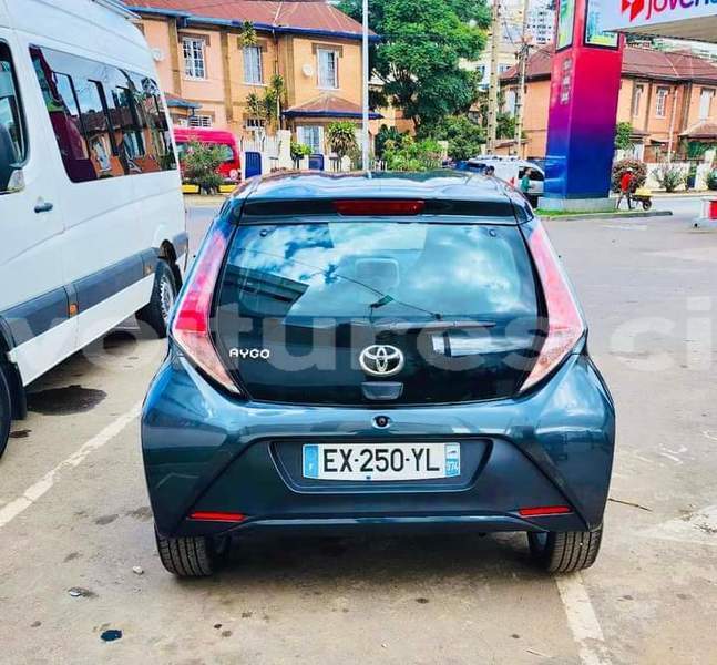 Big with watermark toyota aygo ivory coast aboisso 52379