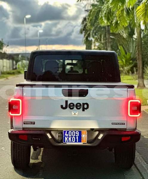 Big with watermark jeep wrangler ivory coast aboisso 52509