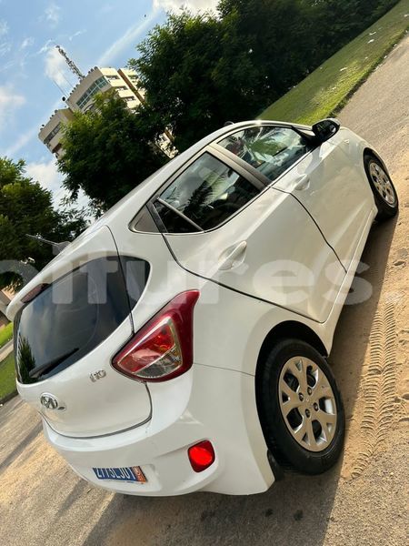 Big with watermark hyundai i10 abidjan abidjan 52737