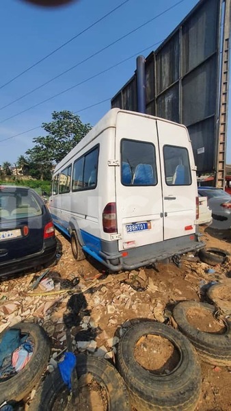 Big with watermark mazda 2 abidjan abidjan 53011