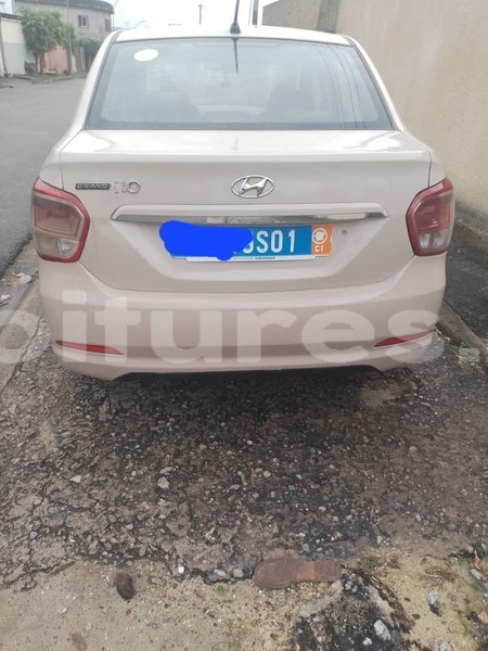 Big with watermark hyundai i10 abidjan abidjan 53120