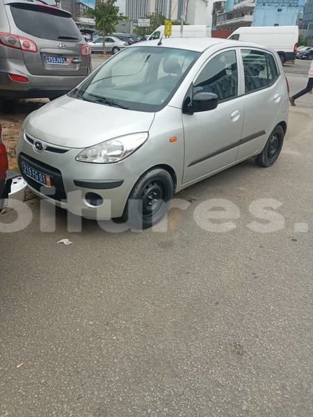 Big with watermark hyundai i10 abidjan abidjan 53180