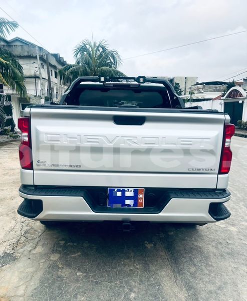 Big with watermark chevrolet silverado abidjan abidjan 53649