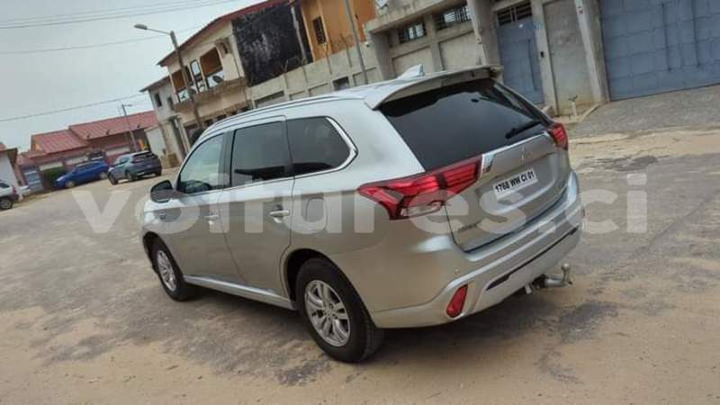 Big with watermark mitsubishi outlander ivory coast aboisso 53900