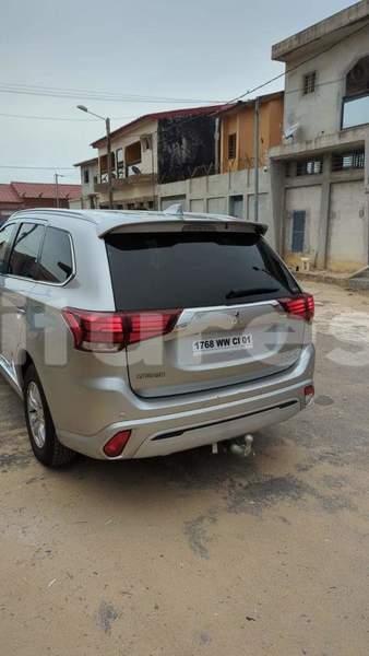 Big with watermark mitsubishi outlander ivory coast aboisso 53900