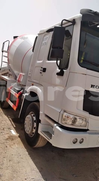 Big with watermark iveco trakker ivory coast aboisso 53910