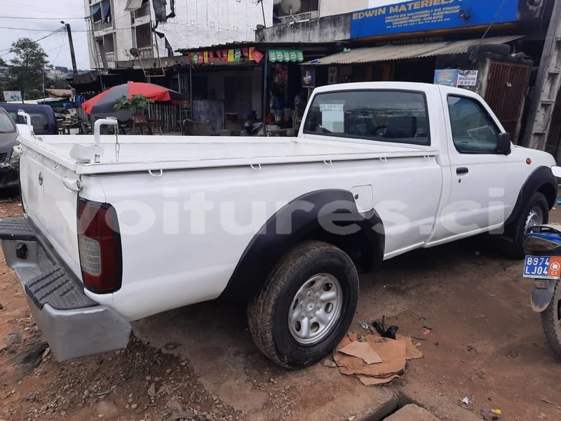 Big with watermark nissan hardbody abidjan abidjan 54450