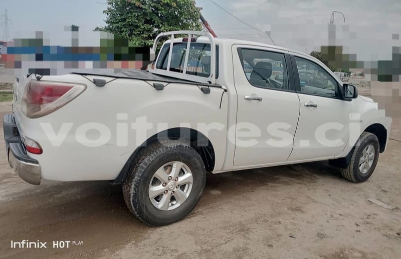 Big with watermark mazda bt 50 abidjan abidjan 54804