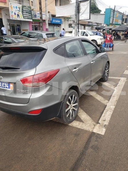 Big with watermark hyundai ix35 abidjan abidjan 55117