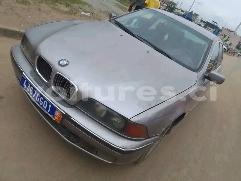 Big with watermark bmw 02 e10 abidjan abidjan 55539