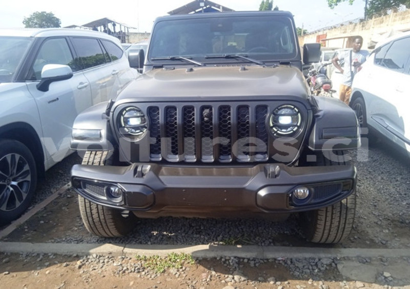 Big with watermark jeep wrangler bas sassandra san pedro 56335