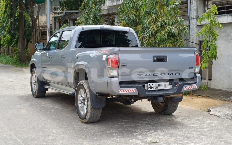 Big with watermark toyota tacoma abidjan abidjan 56813