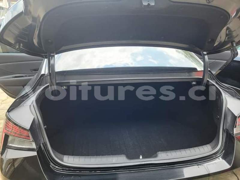 Big with watermark hyundai elantra bas sassandra san pedro 56999