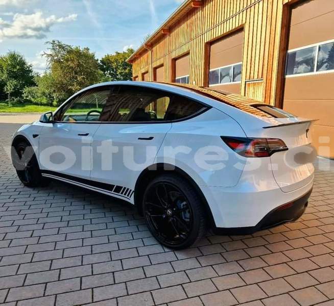 Big with watermark tesla model 3 bas sassandra san pedro 57848