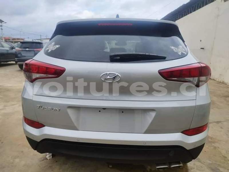 Big with watermark hyundai tucson bas sassandra san pedro 58280